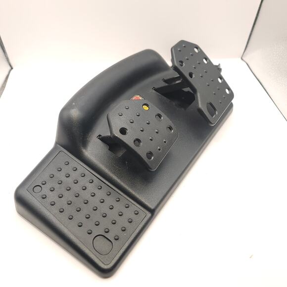 Mad Catz Sony Playstation Xbox Gamecube MC2 Racing Wheel Controller - Picture 8 of 11